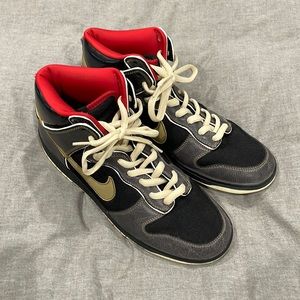 Nike SB Dunk High Marshal Amp edition